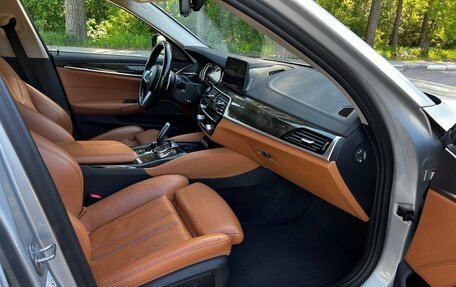 BMW 5 серия, 2018 год, 3 190 000 рублей, 13 фотография