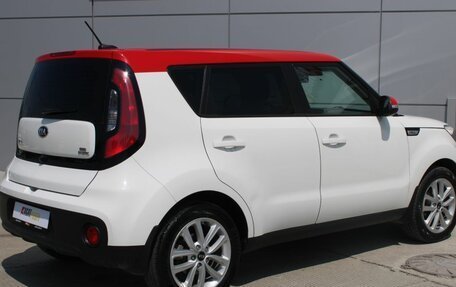 KIA Soul II рестайлинг, 2018 год, 1 690 000 рублей, 6 фотография