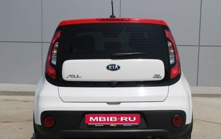 KIA Soul II рестайлинг, 2018 год, 1 690 000 рублей, 8 фотография