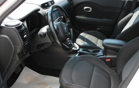 KIA Soul II рестайлинг, 2018 год, 1 690 000 рублей, 16 фотография