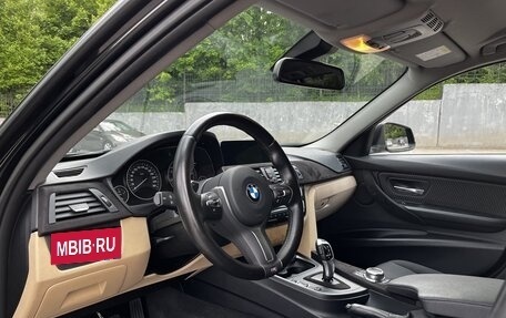 BMW 3 серия, 2018 год, 1 800 000 рублей, 10 фотография
