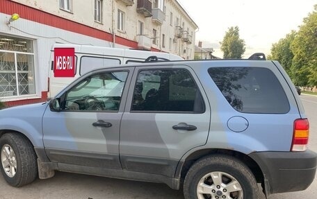 Ford Escape II, 2004 год, 490 000 рублей, 3 фотография