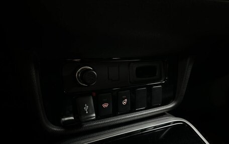 Mitsubishi Outlander III рестайлинг 3, 2019 год, 2 143 000 рублей, 14 фотография