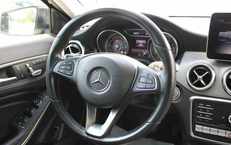 Mercedes-Benz GLA, 2018 год, 2 490 000 рублей, 17 фотография
