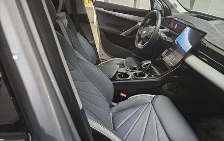 Geely Atlas, 2024 год, 3 000 000 рублей, 11 фотография