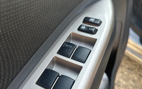 Toyota Yaris III рестайлинг, 2009 год, 750 000 рублей, 6 фотография