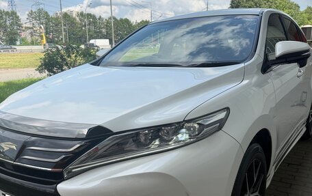 Toyota Harrier, 2019 год, 2 800 000 рублей, 17 фотография