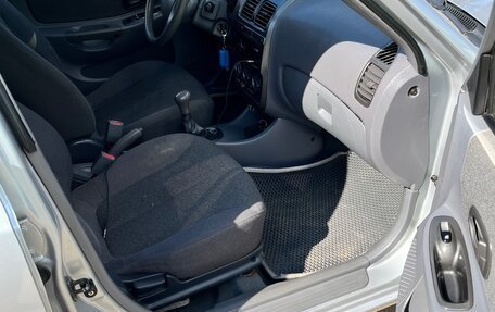 Hyundai Accent II, 2006 год, 395 000 рублей, 3 фотография