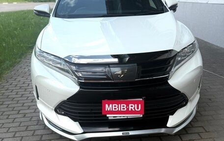 Toyota Harrier, 2019 год, 2 800 000 рублей, 22 фотография