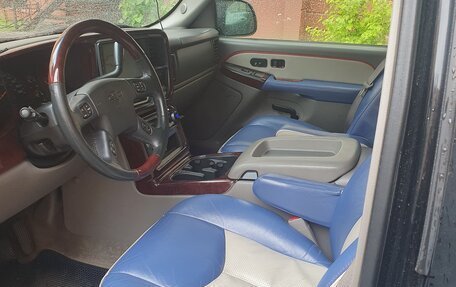 Chevrolet Tahoe II, 2004 год, 2 050 000 рублей, 27 фотография