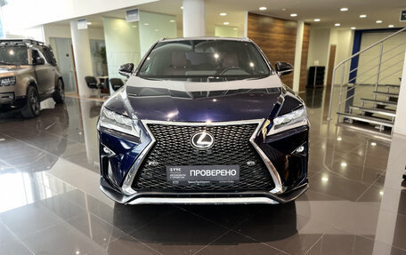 Lexus RX IV рестайлинг, 2018 год, 4 346 000 рублей, 6 фотография