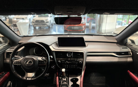Lexus RX IV рестайлинг, 2018 год, 4 346 000 рублей, 18 фотография