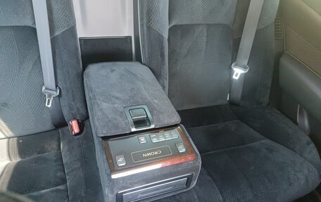 Toyota Crown, 2016 год, 2 520 000 рублей, 19 фотография