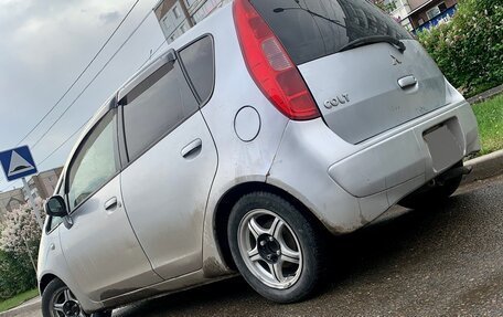 Mitsubishi Colt VI рестайлинг, 2003 год, 285 000 рублей, 10 фотография