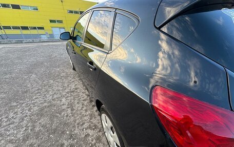 Opel Astra J, 2010 год, 550 000 рублей, 13 фотография