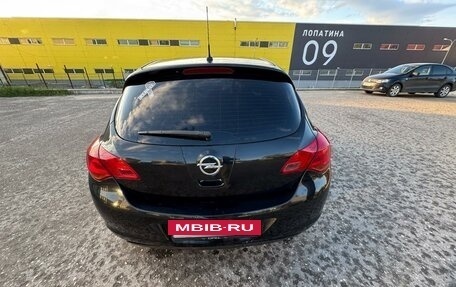 Opel Astra J, 2010 год, 550 000 рублей, 3 фотография