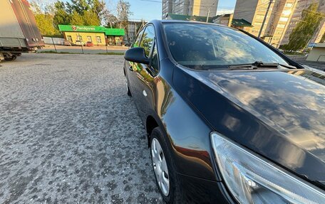 Opel Astra J, 2010 год, 550 000 рублей, 19 фотография