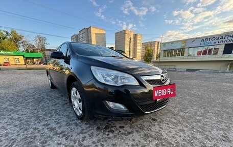 Opel Astra J, 2010 год, 550 000 рублей, 21 фотография