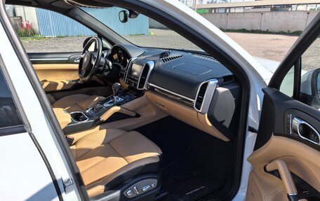 Porsche Cayenne III, 2014 год, 2 800 000 рублей, 19 фотография