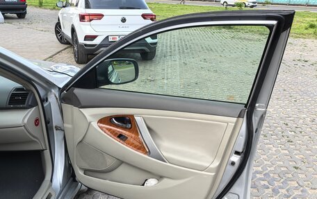 Toyota Camry, 2008 год, 1 000 000 рублей, 8 фотография