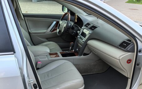 Toyota Camry, 2008 год, 1 000 000 рублей, 14 фотография