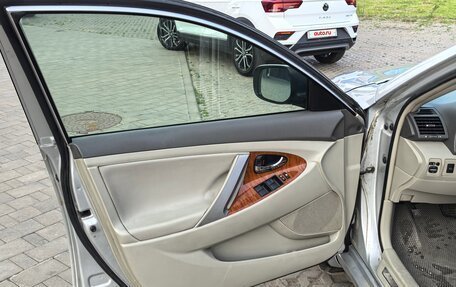 Toyota Camry, 2008 год, 1 000 000 рублей, 7 фотография
