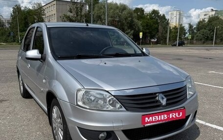 Renault Logan I, 2012 год, 570 000 рублей, 2 фотография