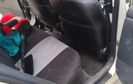 Toyota Corolla, 2006 год, 690 000 рублей, 5 фотография