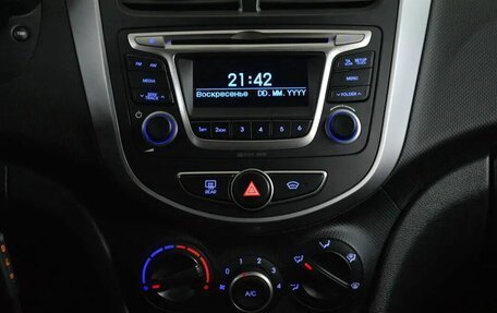 Hyundai Solaris II рестайлинг, 2016 год, 1 140 000 рублей, 7 фотография