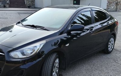 Hyundai Solaris II рестайлинг, 2013 год, 780 000 рублей, 1 фотография