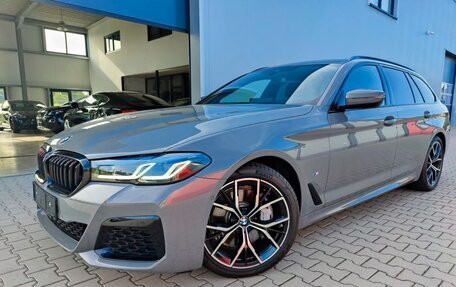 BMW 5 серия, 2022 год, 7 100 000 рублей, 3 фотография