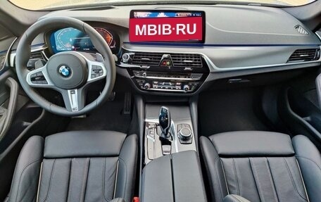 BMW 5 серия, 2022 год, 7 100 000 рублей, 6 фотография