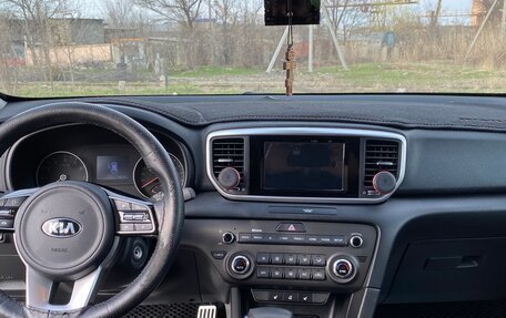 KIA Sportage IV рестайлинг, 2019 год, 2 200 000 рублей, 8 фотография