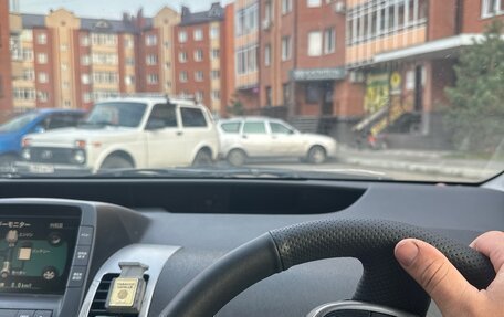 Toyota Prius, 2009 год, 1 000 000 рублей, 3 фотография