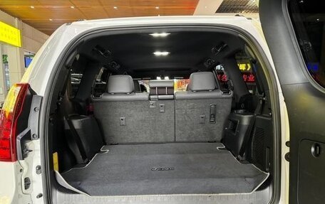 Lexus GX II, 2022 год, 18 397 000 рублей, 8 фотография