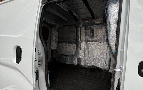 Nissan NV200, 2010 год, 650 000 рублей, 8 фотография
