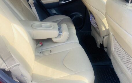 Toyota RAV4, 2010 год, 1 380 000 рублей, 4 фотография