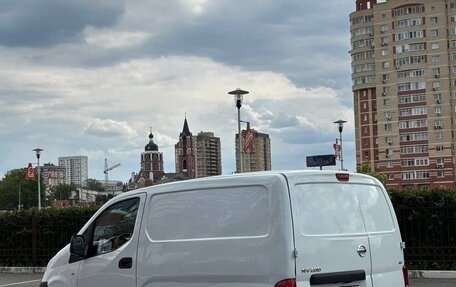 Nissan NV200, 2010 год, 650 000 рублей, 4 фотография