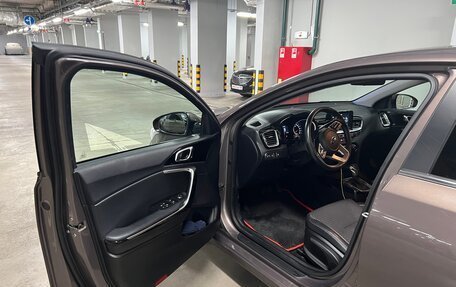 KIA cee'd III, 2018 год, 1 800 000 рублей, 11 фотография
