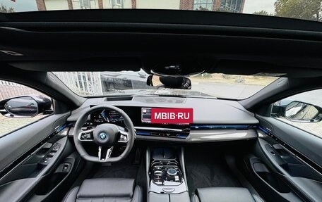 BMW 5 серия, 2024 год, 8 450 000 рублей, 14 фотография