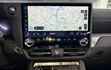 Lexus GX, 2024 год, 13 431 000 рублей, 12 фотография