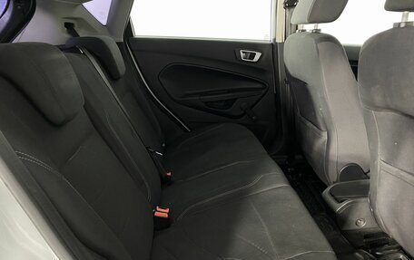 Ford Fiesta, 2015 год, 890 000 рублей, 13 фотография