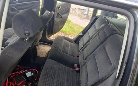 Volkswagen Passat B5+ рестайлинг, 2002 год, 175 000 рублей, 4 фотография