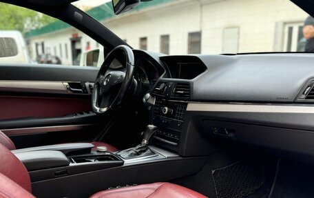 Mercedes-Benz E-Класс, 2010 год, 1 200 000 рублей, 8 фотография
