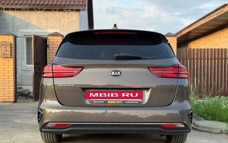 KIA cee'd III, 2019 год, 1 650 000 рублей, 8 фотография