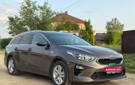 KIA cee'd III, 2019 год, 1 650 000 рублей, 10 фотография