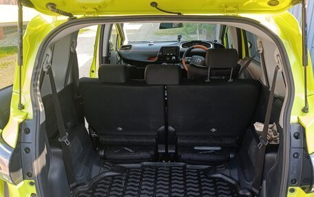 Toyota Sienta II, 2020 год, 1 700 000 рублей, 10 фотография