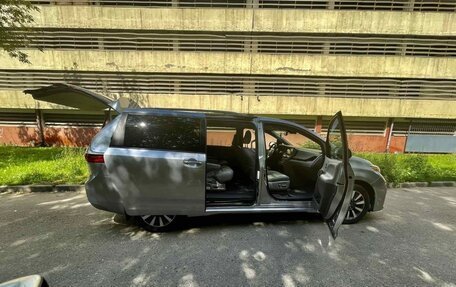 Toyota Sienna III, 2018 год, 4 000 000 рублей, 5 фотография