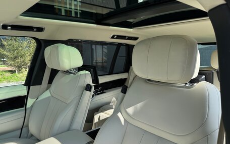 Land Rover Range Rover IV рестайлинг, 2025 год, 23 550 000 рублей, 16 фотография