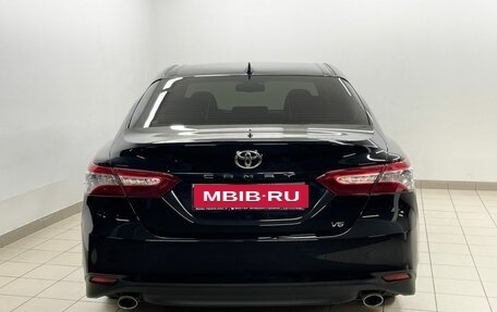 Toyota Camry, 2020 год, 3 299 000 рублей, 5 фотография